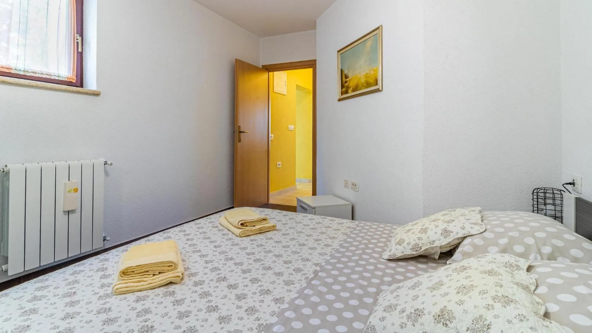 Nice Apartment In Karojba With Wifi